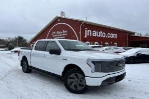 Ford F-150 Lightning, XLT, Extended range 2023 CREW CAB, 4x4, GR.Remorquage  $ 63542