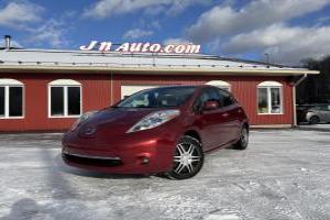 Nissan Leaf 2015 SV GPS 6.6 kw, Recharge 110v/220v et chademo 400 $ 7442