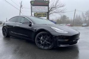 Tesla Model 3 LR RWD 2018 Enhanced AP , 8 roues $ 49940